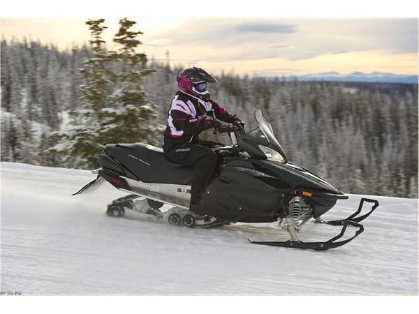 2012 Yamaha RS Vector in Suamico, Wisconsin - Photo 12