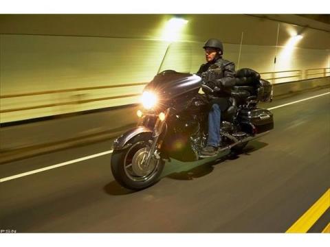 2013 Yamaha Royal Star Venture S in Louisville, Tennessee - Photo 19