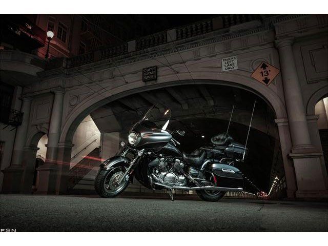 2013 Yamaha Royal Star Venture S in Louisville, Tennessee - Photo 17