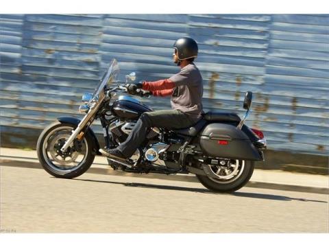 2013 Yamaha V Star 950 Tourer in Eden Prairie, Minnesota - Photo 11