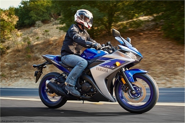 2015 Yamaha YZF-R3 in San Jose, California - Photo 7
