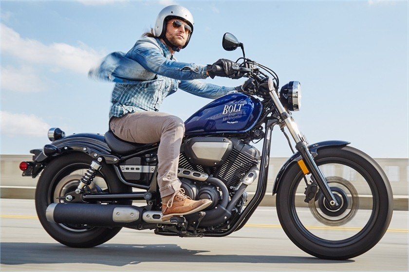 yamaha bolt blue