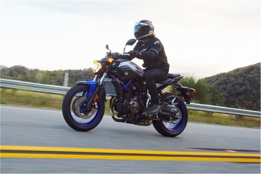 2016 Yamaha FZ-07 in Asheville, North Carolina - Photo 14