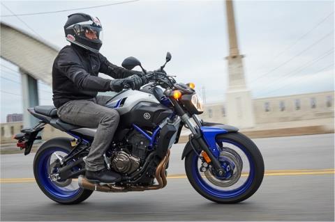 2016 Yamaha FZ-07 in New Haven, Connecticut - Photo 24