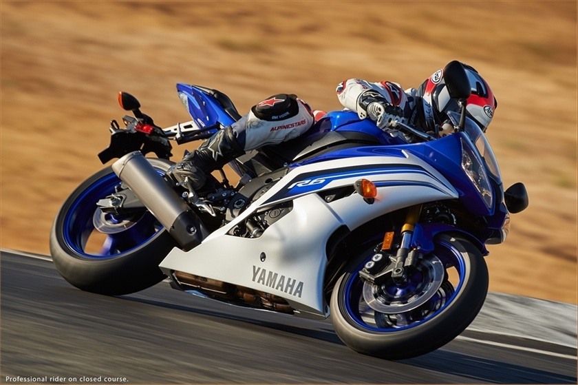 2016 Yamaha YZF-R6 in San Marcos, California - Photo 27