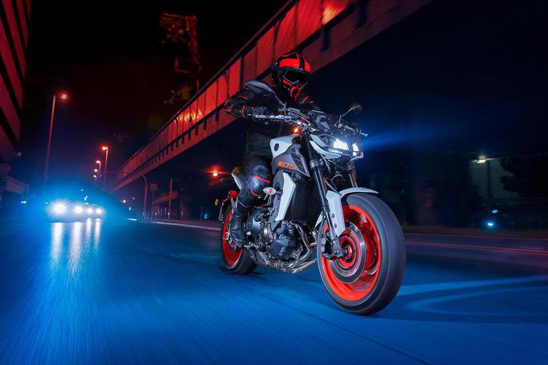 2020 Yamaha MT-09 in Derry, New Hampshire - Photo 16