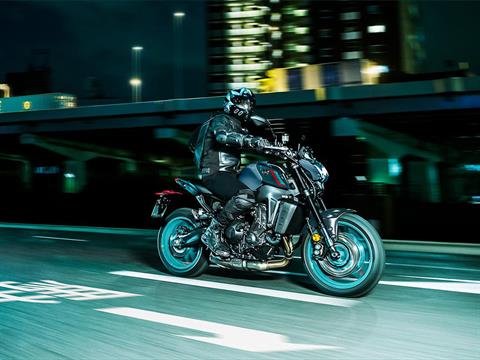2022 Yamaha MT-09 in New Haven, Connecticut - Photo 10
