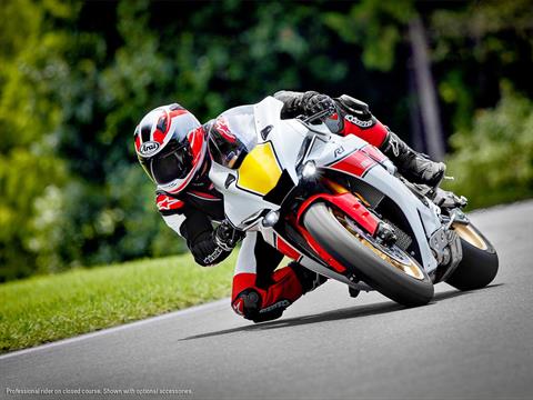 2022 Yamaha YZF-R1 World GP 60th Anniversary Edition in Derry, New Hampshire - Photo 9