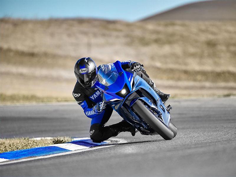 2022 Yamaha YZF-R7 in Vincentown, New Jersey - Photo 11