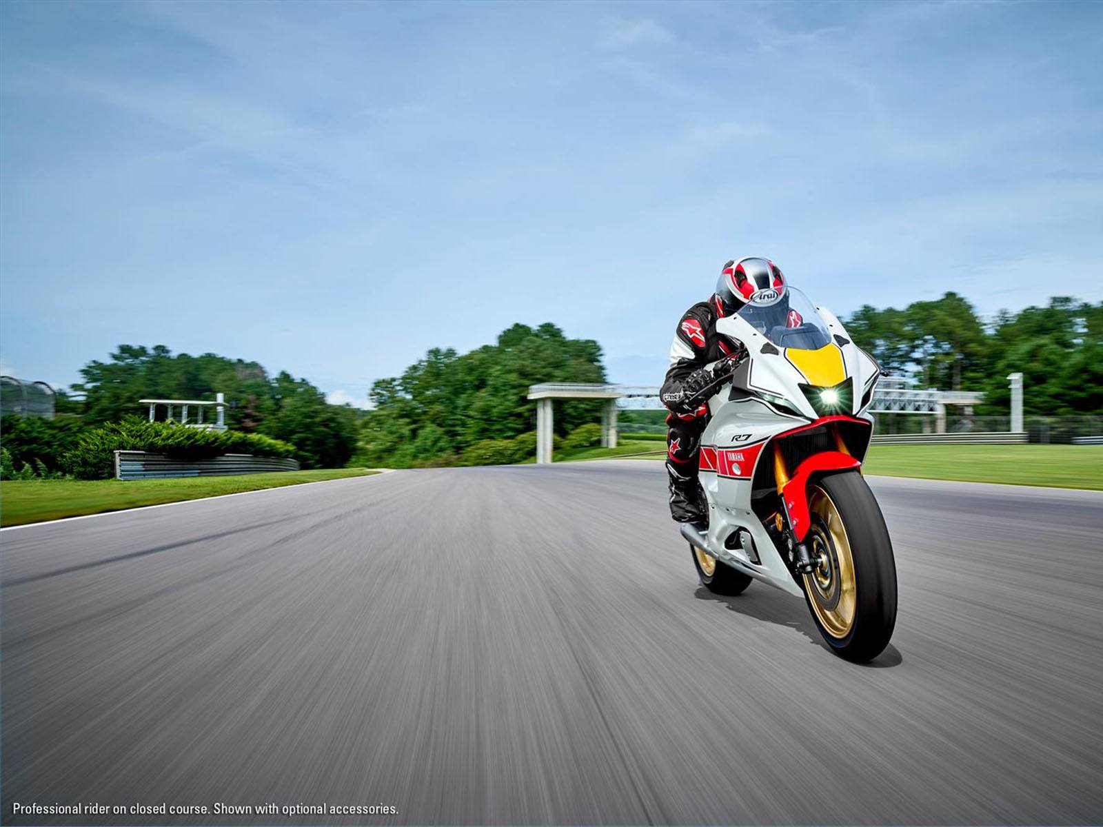 2022 Yamaha YZF-R7 World GP 60th Anniversary Edition in Derry, New Hampshire - Photo 14