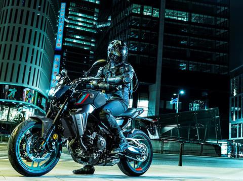2023 Yamaha MT-09 in Vincentown, New Jersey - Photo 13