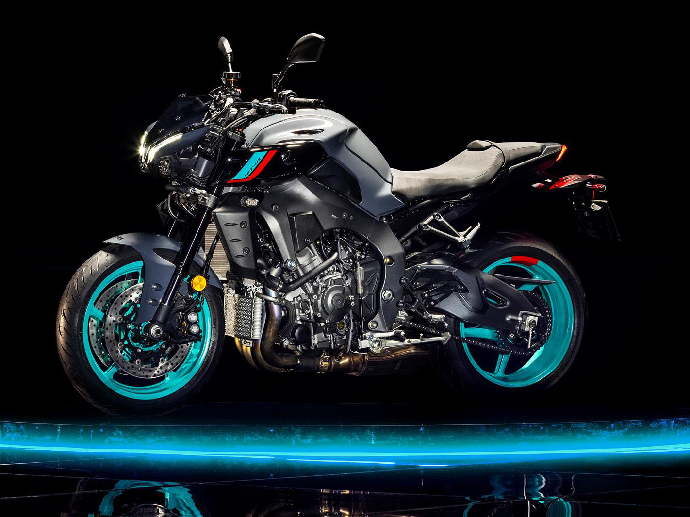 2023 Yamaha MT-10 in Clearwater, Florida - Photo 18