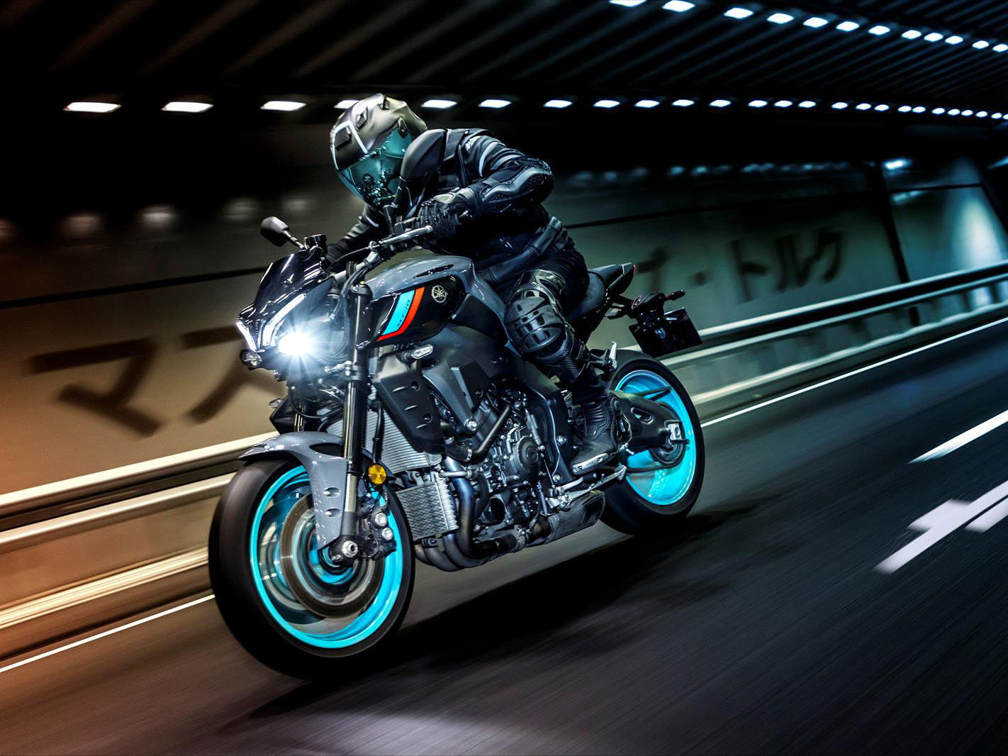 2023 Yamaha MT-10 in New Haven, Connecticut - Photo 13