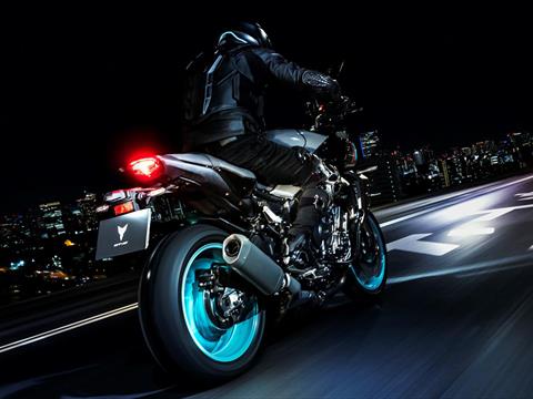 2023 Yamaha MT-10 in Derry, New Hampshire - Photo 12