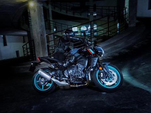 2023 Yamaha MT-10 in New Haven, Connecticut - Photo 17