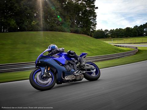 2023 Yamaha YZF-R1 in Evansville, Indiana - Photo 10