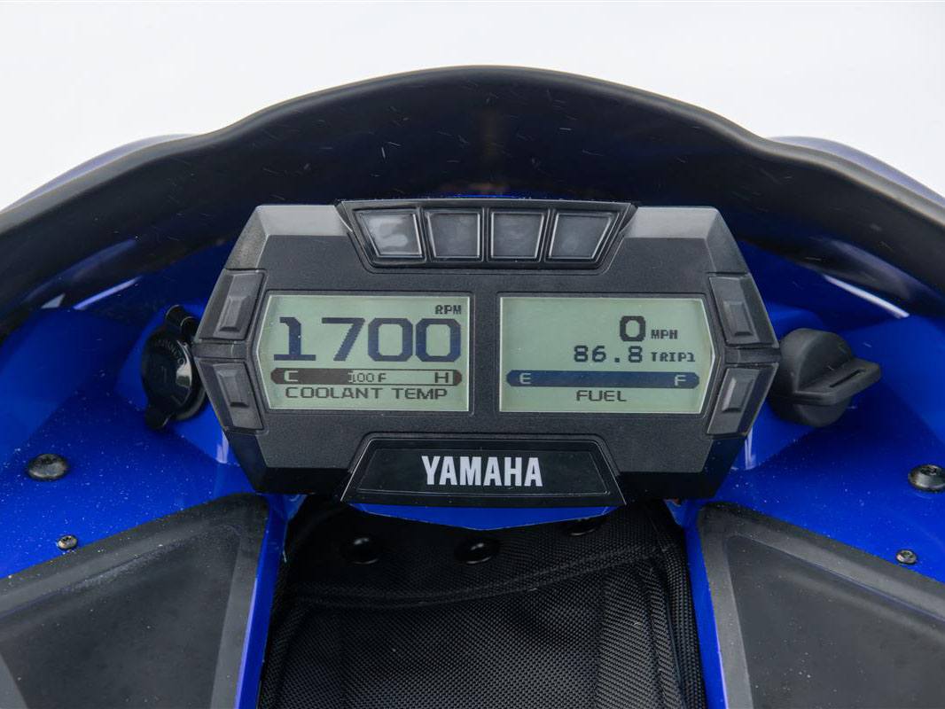 2023 Yamaha Mountain Max LE 154 SL in Columbus, Minnesota