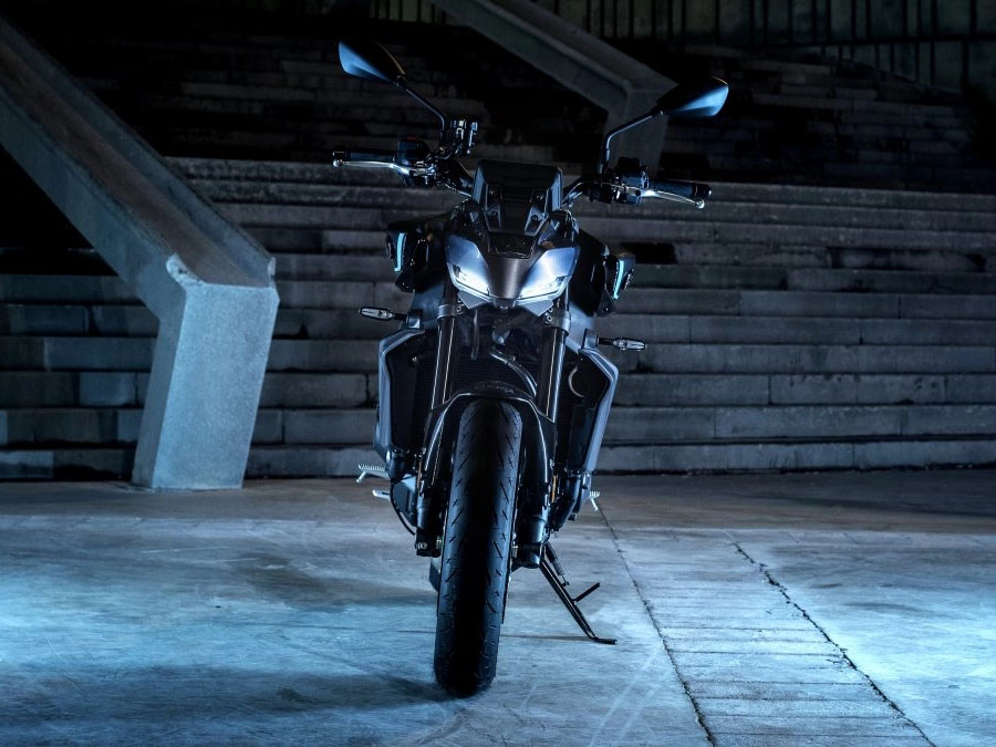 2024 Yamaha MT-09 in Derry, New Hampshire - Photo 13