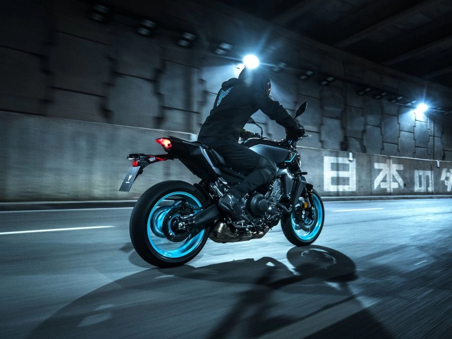 2024 Yamaha MT-09 in New Haven, Connecticut - Photo 19