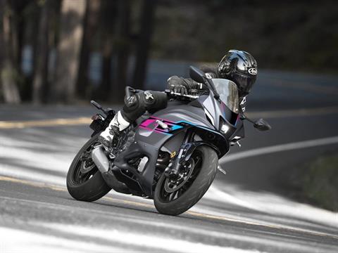 2024 Yamaha YZF-R7 in Derry, New Hampshire - Photo 15