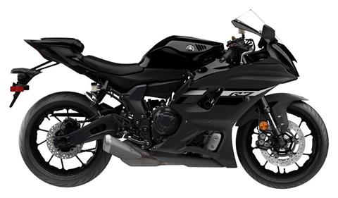 2024 Yamaha YZF-R7 in Derry, New Hampshire - Photo 3