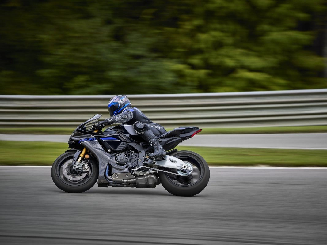 2024 Yamaha YZF-R1M in Derry, New Hampshire - Photo 16