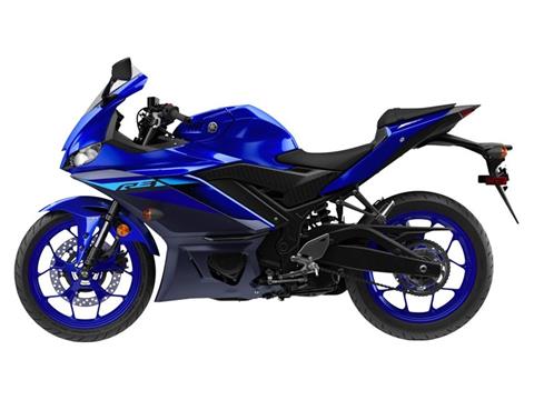 2024 Yamaha YZF-R3 in Clintonville, Wisconsin - Photo 2