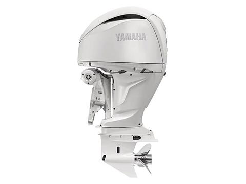 Yamaha F300 V6 4.2L Offshore w/o DES Digital 25 R Rotation in Saranac, New York