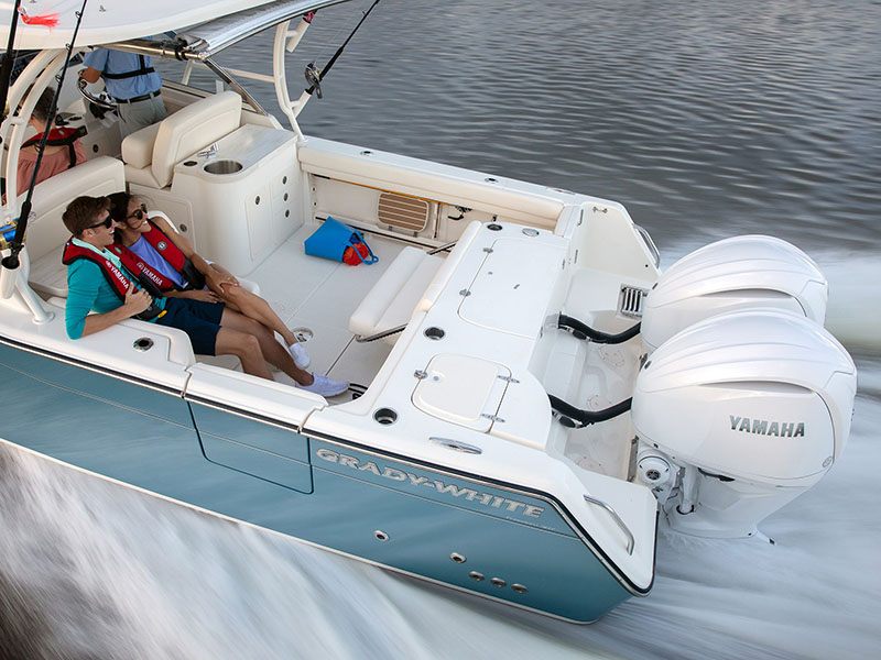 Yamaha F300 4.2L V6 Offshore w/ DES 25 in. DEC L Rotation in Newberry, South Carolina - Photo 10