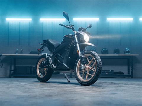 2022 Zero Motorcycles DSR ZF14.4 + Power Tank in Fort Lauderdale, Florida - Photo 9