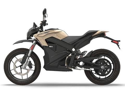 2022 Zero Motorcycles DS ZF7.2 + Charge Tank in Enfield, Connecticut - Photo 2